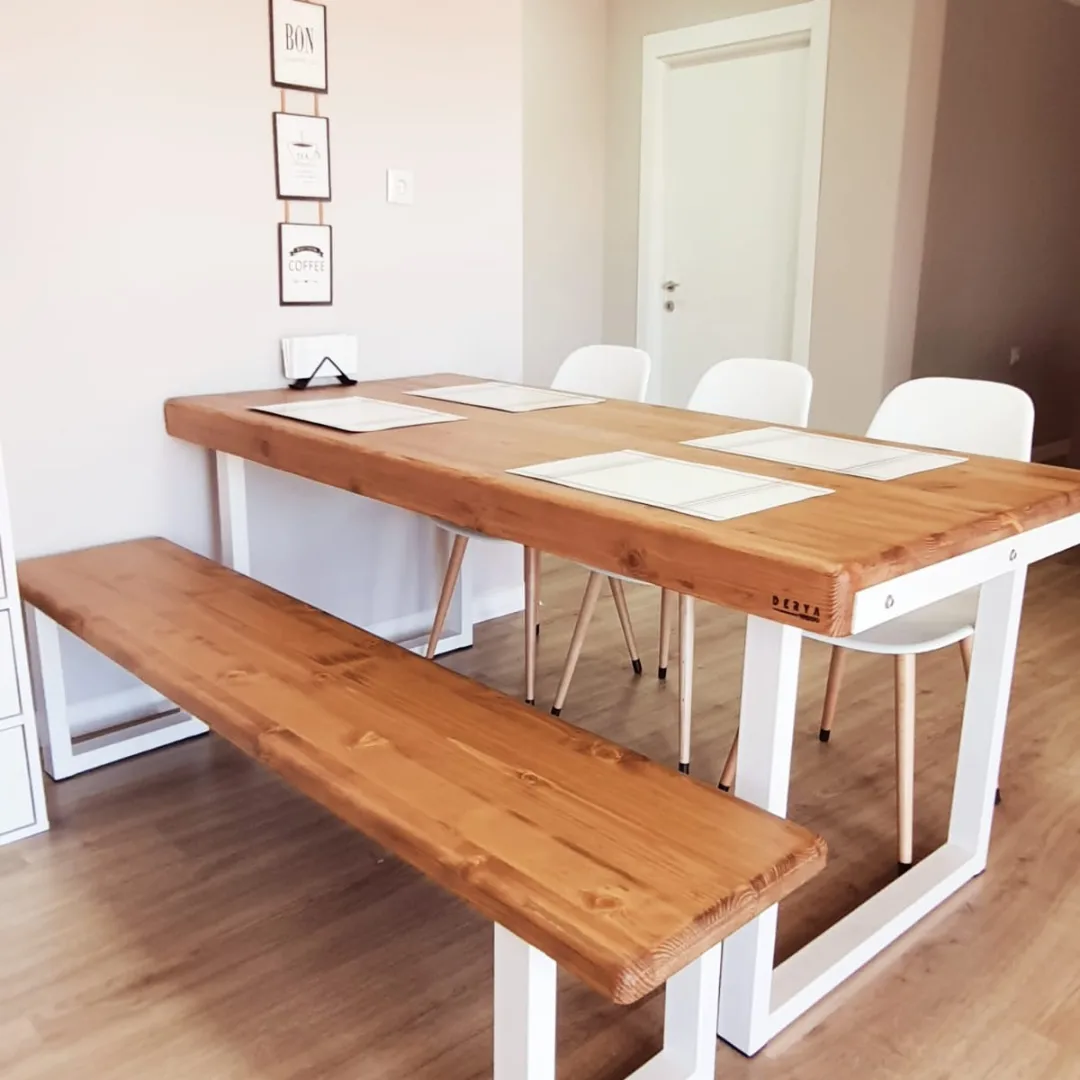 Vaze%20Doğal%20Ahşap%20Mutfak%20Masası